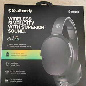 SkullCandy over ear headphones. NWT